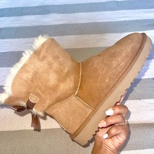 Ugg MINI BAILEY BOW II BOOT
